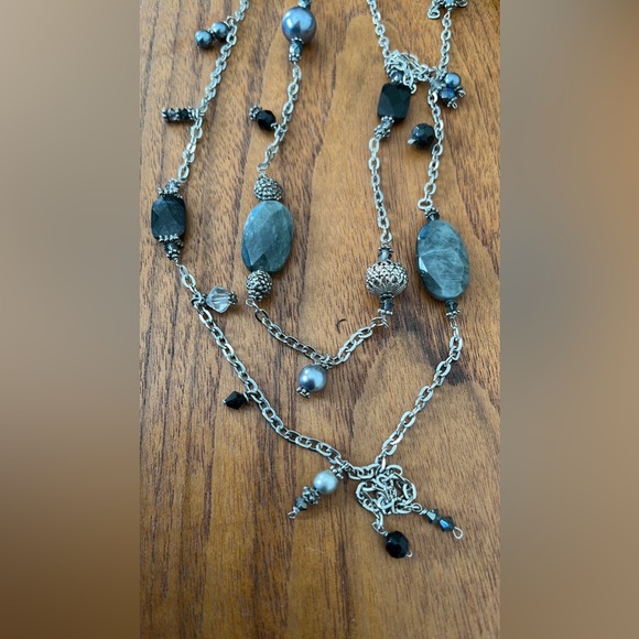 Silver and onyx long necklace - Picture 2 of 6